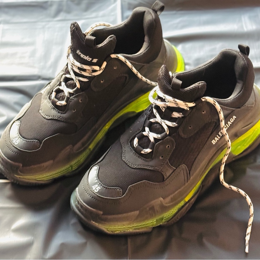 Balenciaga Triple S 45 Men’s Designer Shoe
